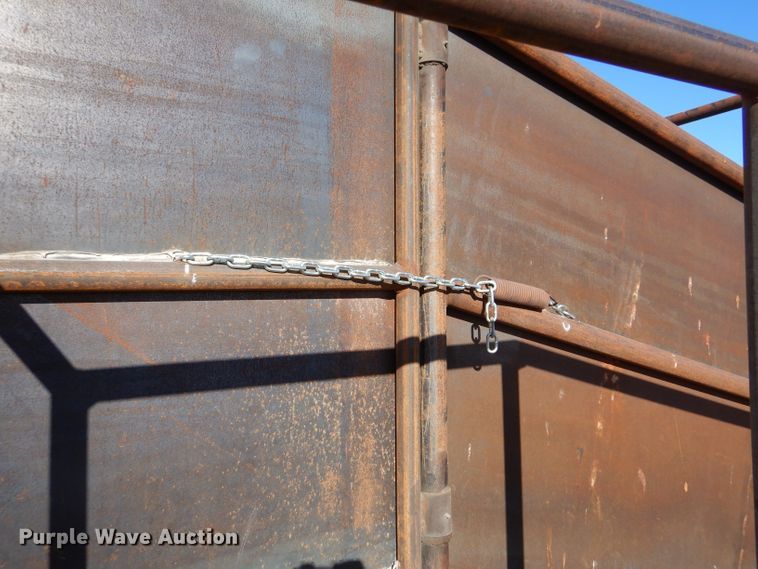 image for item IE9545 2022 LJ Manufacturing  livestock loading chute