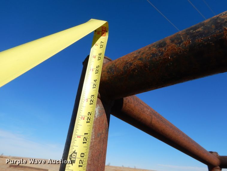 image for item IE9545 2022 LJ Manufacturing  livestock loading chute