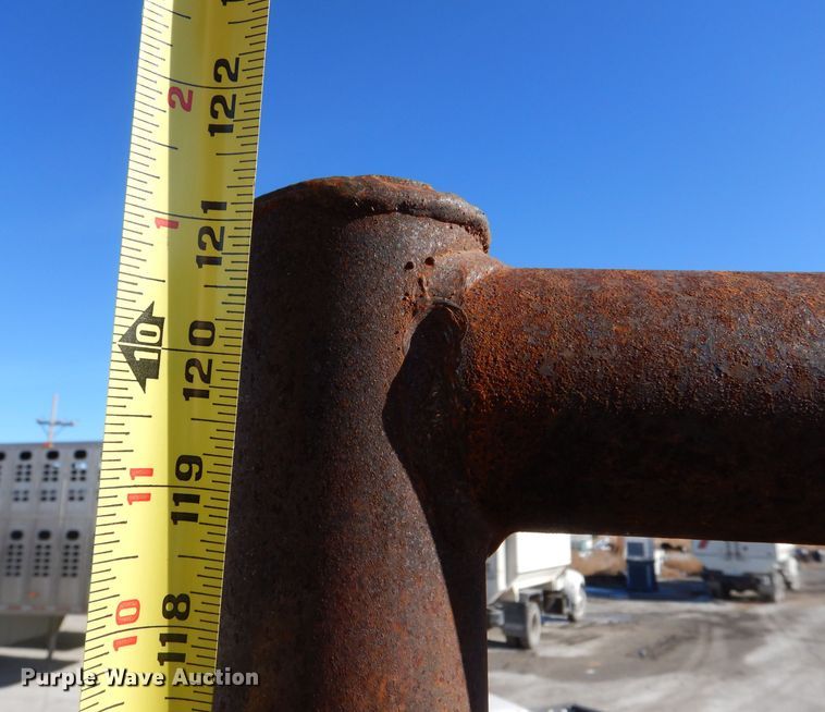 image for item IE9546 2022 LJ Manufacturing  livestock loading chute