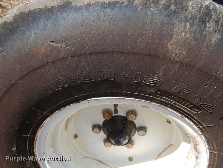 image for item JD9465 New Holland TD80D  tractor