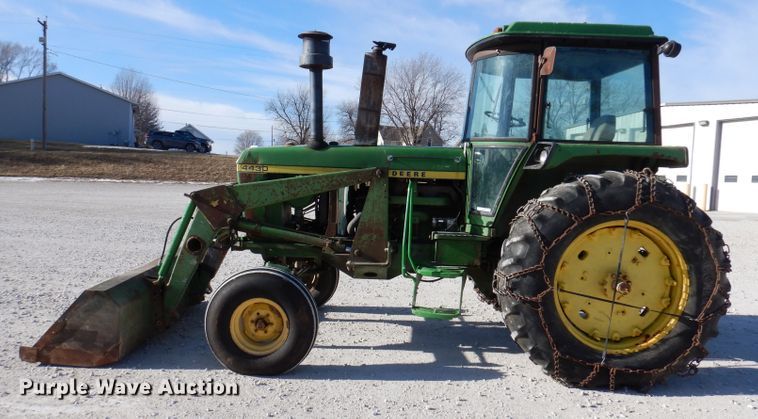 image for item JH9906 1977 John Deere 4430  tractor