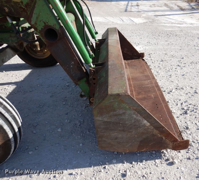 image for item JH9906 1977 John Deere 4430  tractor