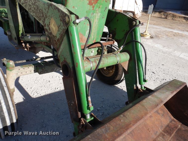 image for item JH9906 1977 John Deere 4430  tractor