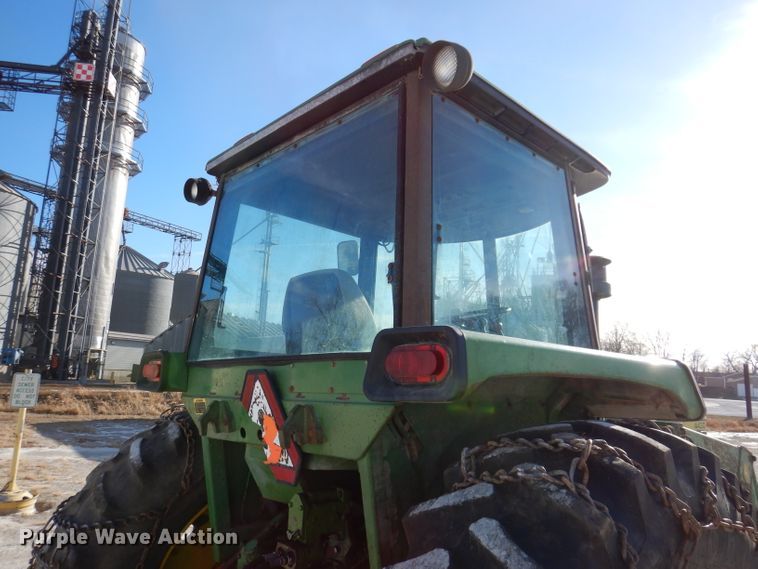 image for item JH9906 1977 John Deere 4430  tractor