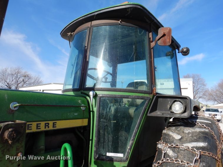 image for item JH9906 1977 John Deere 4430  tractor