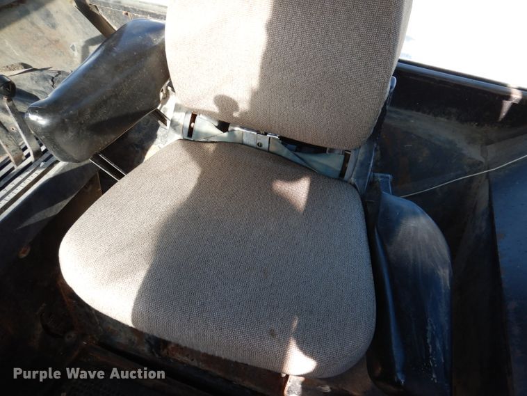 image for item JH9906 1977 John Deere 4430  tractor