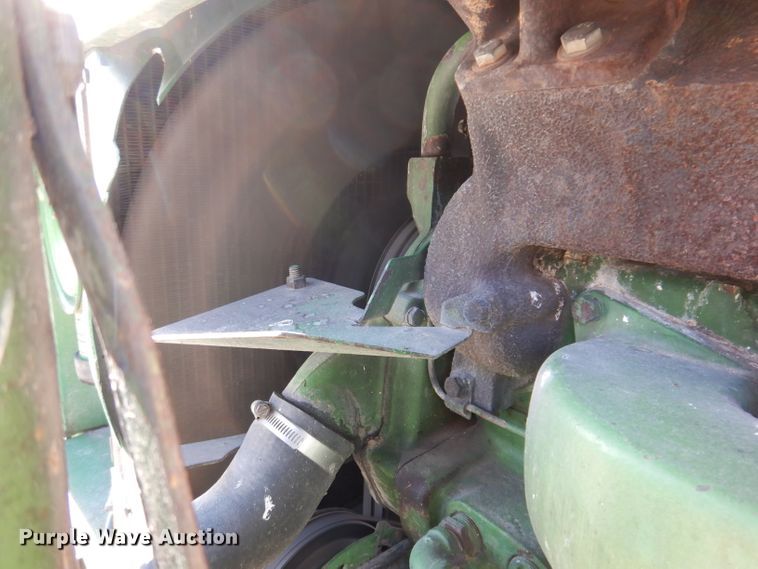 image for item JH9906 1977 John Deere 4430  tractor