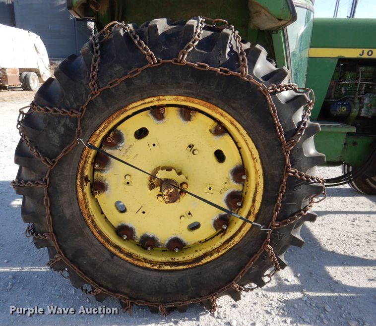 image for item JH9906 1977 John Deere 4430  tractor