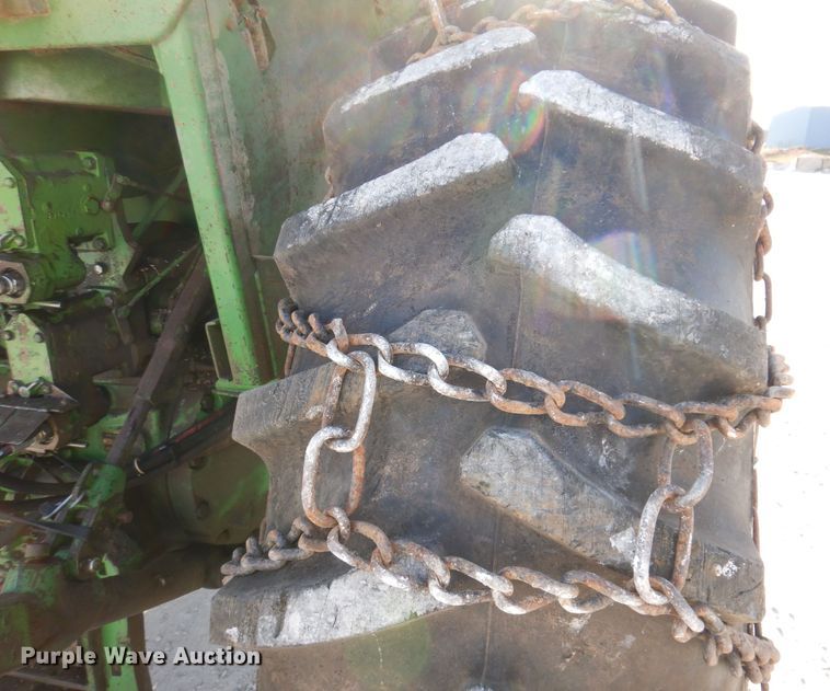 image for item JH9906 1977 John Deere 4430  tractor