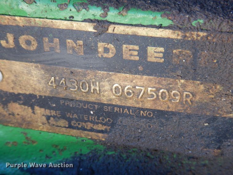 image for item JH9906 1977 John Deere 4430  tractor