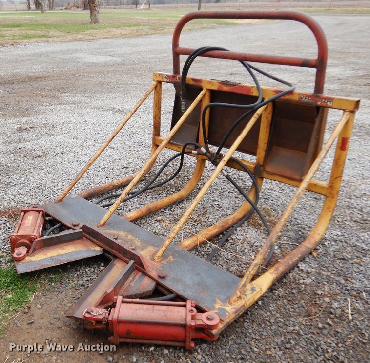 image for item JJ9745 Vassar  skid steer tree sheer