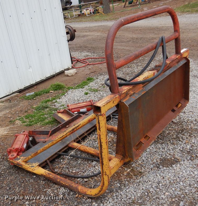 image for item JJ9745 Vassar  skid steer tree sheer