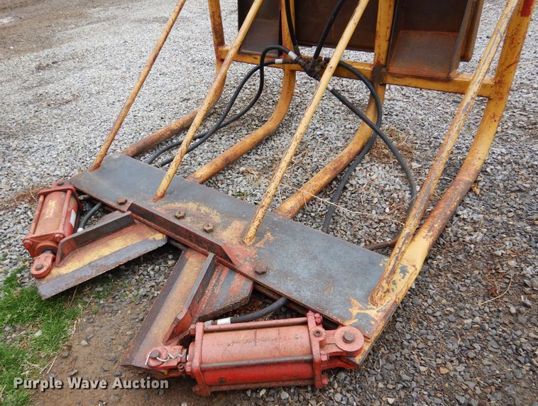 image for item JJ9745 Vassar  skid steer tree sheer