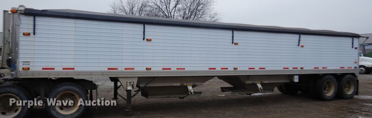 image for item JJ9748 2009 Timpte Super Hopper  grain trailer