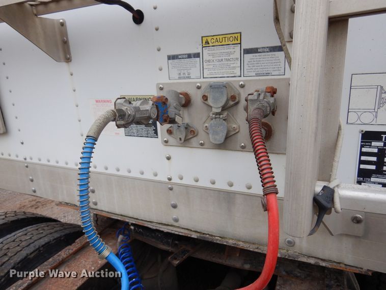 image for item JJ9748 2009 Timpte Super Hopper  grain trailer