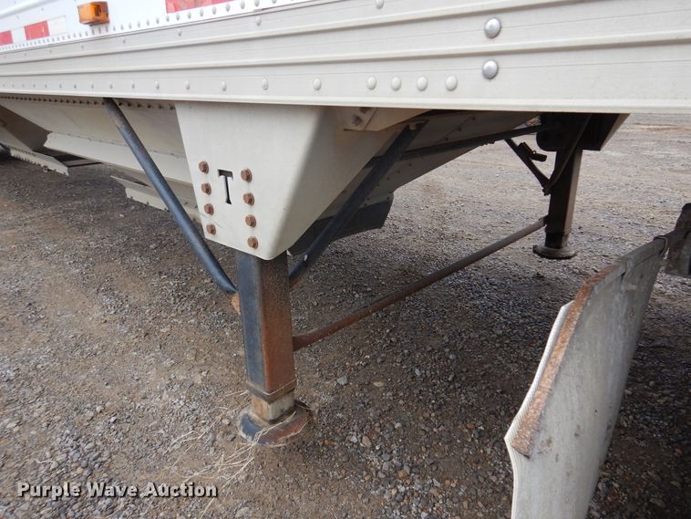 image for item JJ9748 2009 Timpte Super Hopper  grain trailer