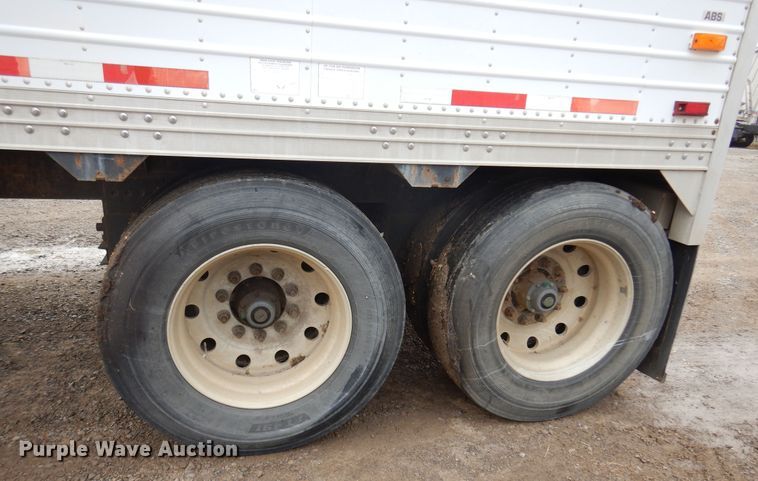 image for item JJ9748 2009 Timpte Super Hopper  grain trailer