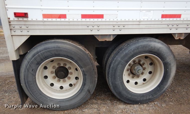 image for item JJ9748 2009 Timpte Super Hopper  grain trailer