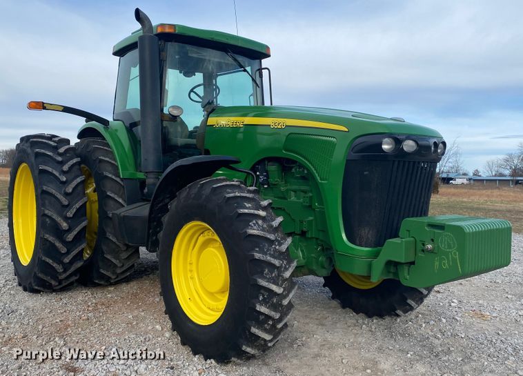 image for item JN9140 2005 John Deere 8320  MFWD tractor