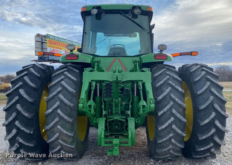 image for item JN9140 2005 John Deere 8320  MFWD tractor