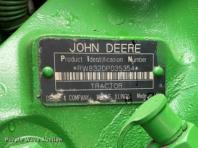 image for item JN9140 2005 John Deere 8320  MFWD tractor