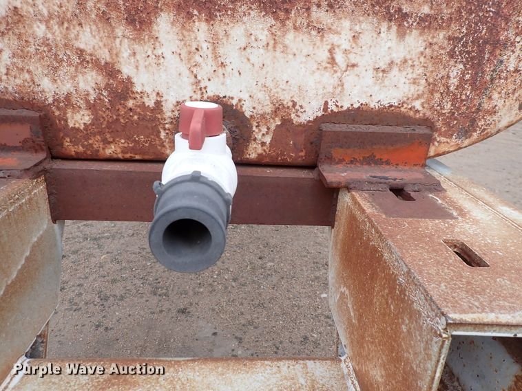 image for item JT9980 Clark  tank trailer