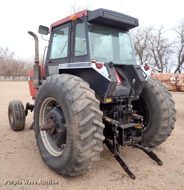 image for item JT9981 Case IH 2394  tractor