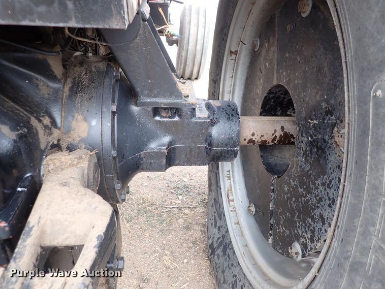 image for item JT9981 Case IH 2394  tractor