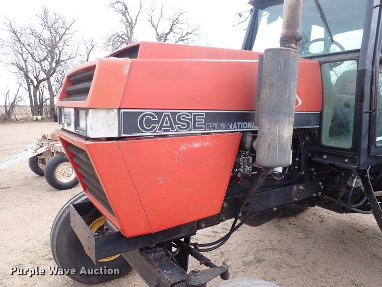 image for item JT9981 Case IH 2394  tractor