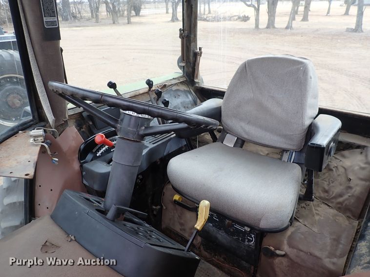 image for item JT9982 1984 John Deere 4850  tractor