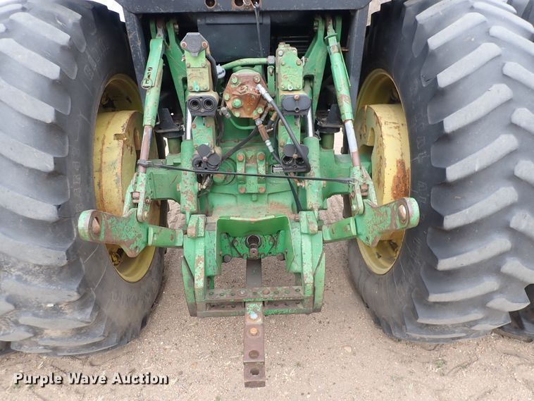 image for item JT9982 1984 John Deere 4850  tractor