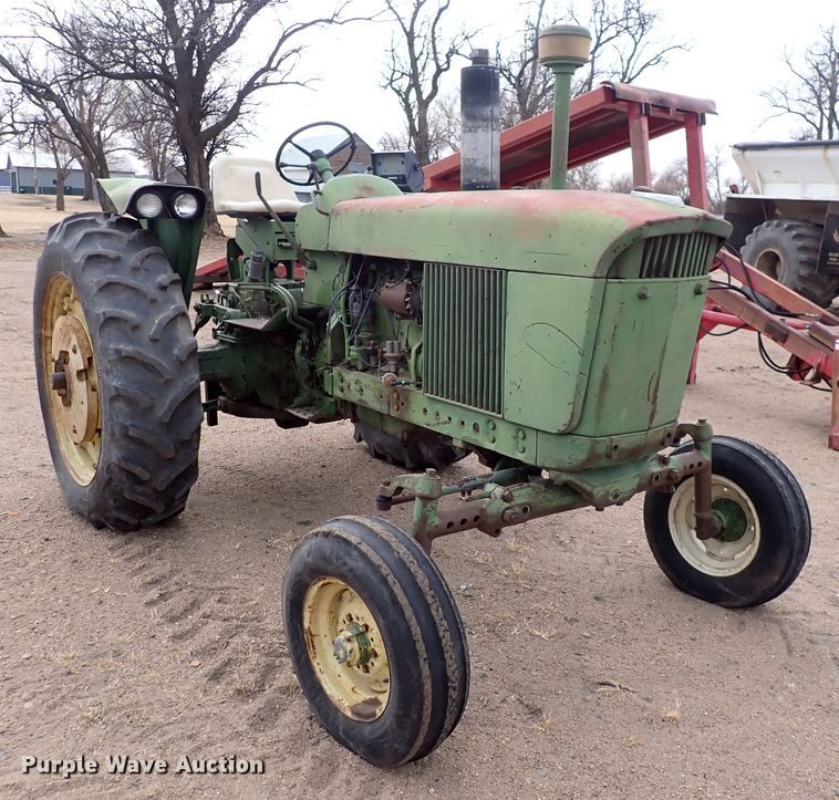 image for item JT9984 1964 John Deere 3020  tractor