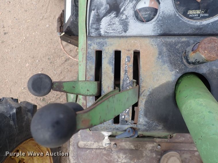 image for item JT9984 1964 John Deere 3020  tractor