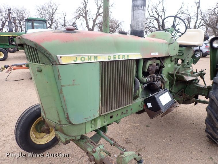 image for item JT9984 1964 John Deere 3020  tractor