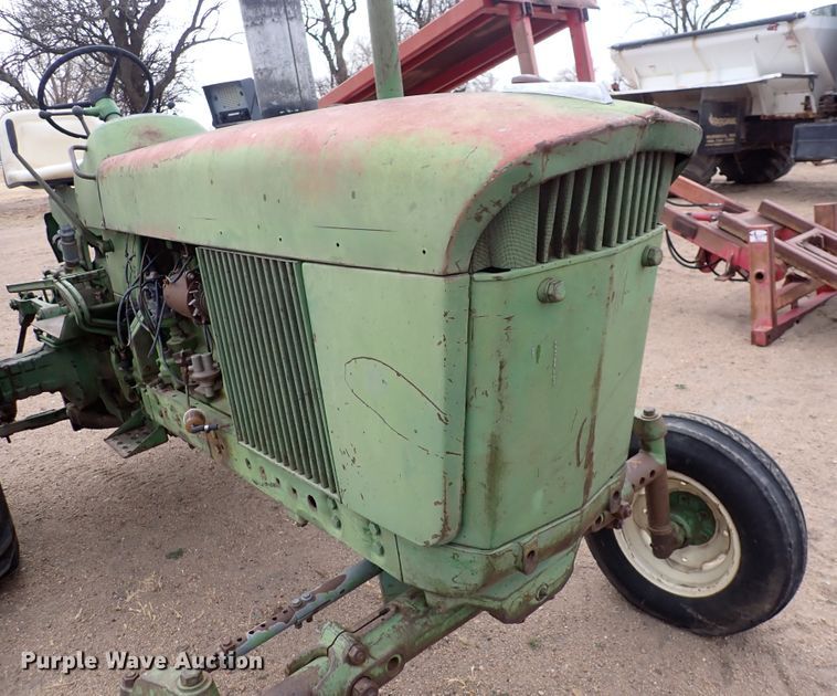 image for item JT9984 1964 John Deere 3020  tractor