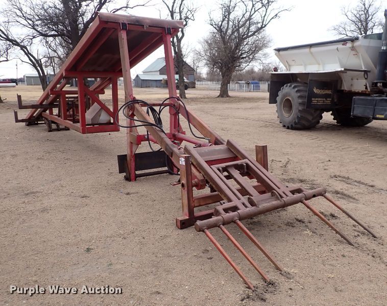 image for item JT9985 Stinger  bale bed