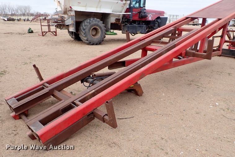 image for item JT9985 Stinger  bale bed