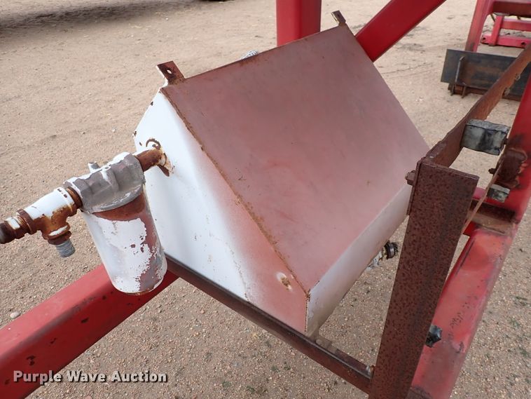 image for item JT9985 Stinger  bale bed