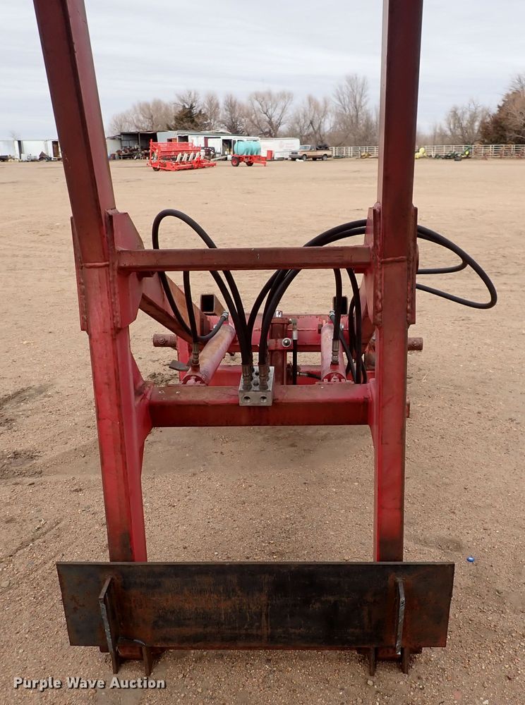 image for item JT9985 Stinger  bale bed