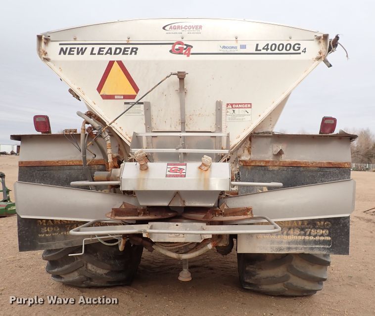 image for item JT9986 Case IH FLX3300B  spreader