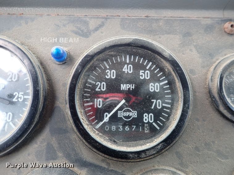 image for item JT9986 Case IH FLX3300B  spreader