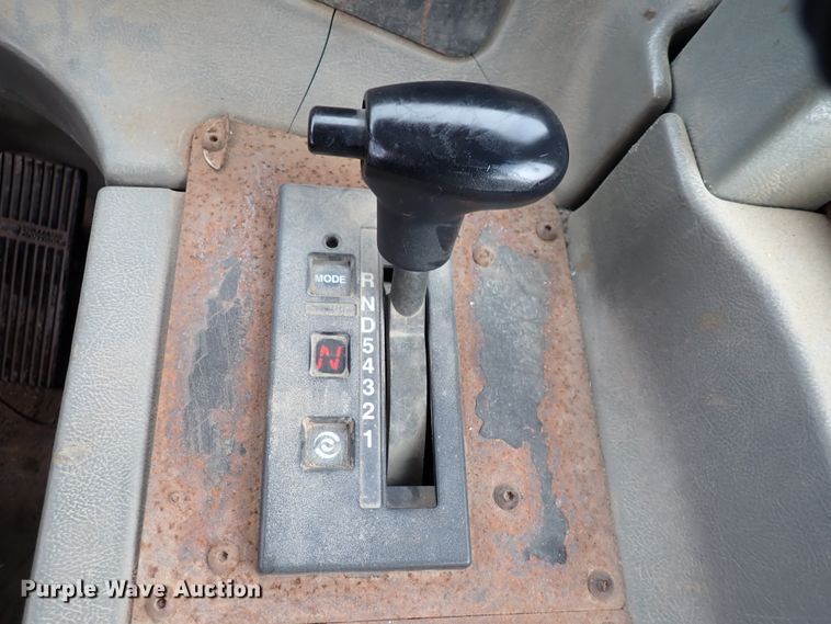 image for item JT9986 Case IH FLX3300B  spreader