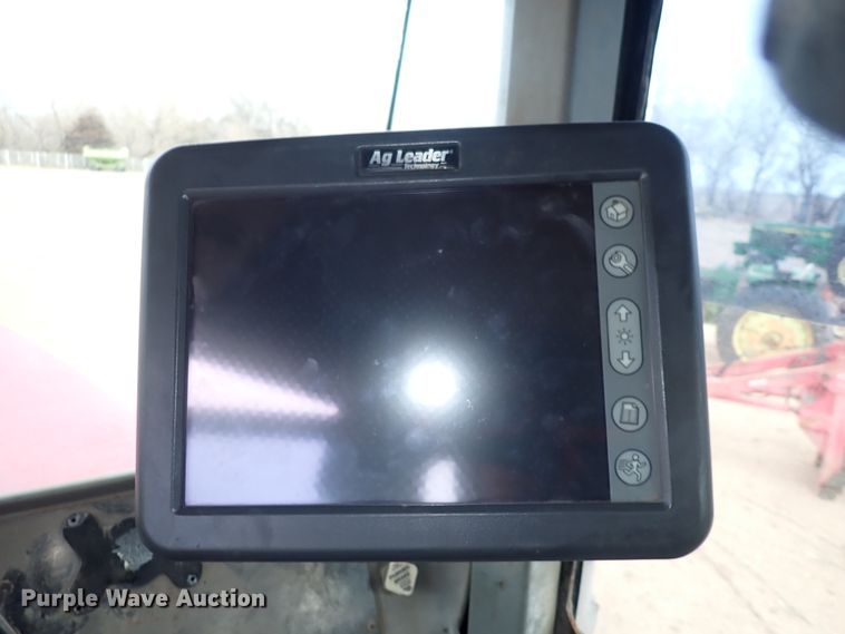 image for item JT9986 Case IH FLX3300B  spreader