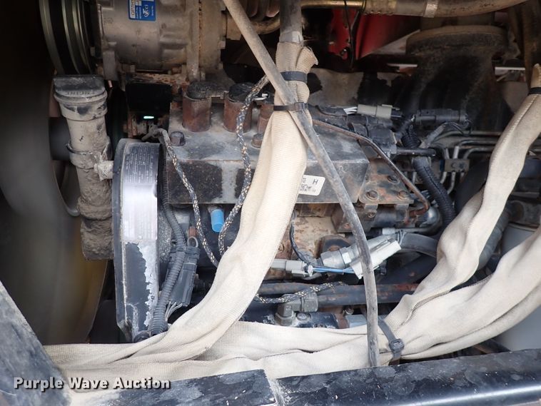 image for item JT9986 Case IH FLX3300B  spreader