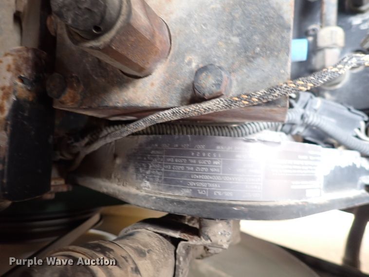 image for item JT9986 Case IH FLX3300B  spreader