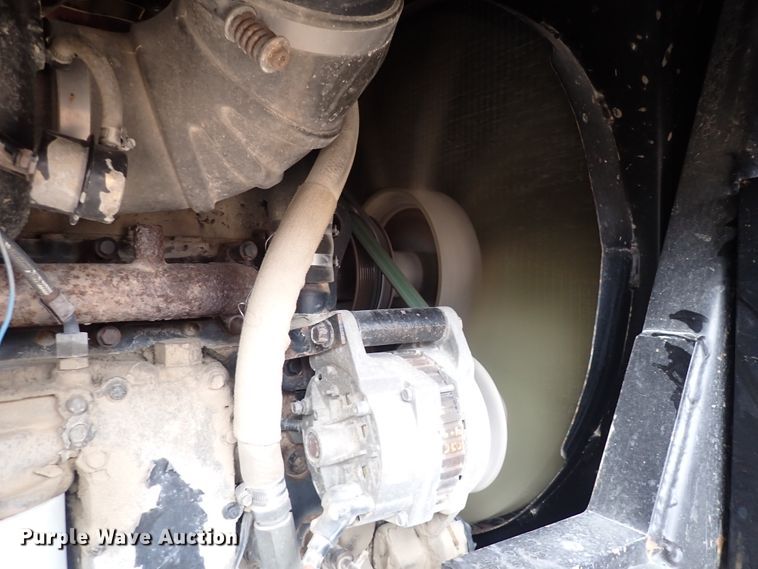 image for item JT9986 Case IH FLX3300B  spreader