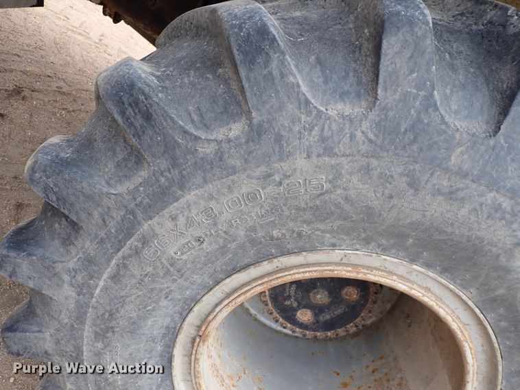 image for item JT9986 Case IH FLX3300B  spreader