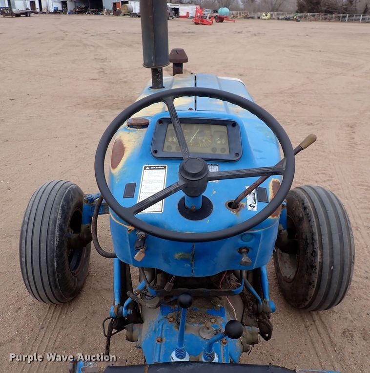 image for item JT9989 Ford 3910  tractor