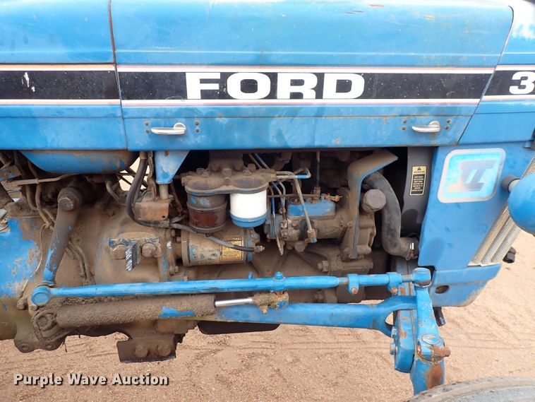 image for item JT9989 Ford 3910  tractor
