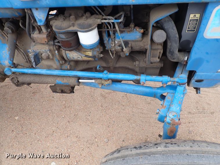 image for item JT9989 Ford 3910  tractor